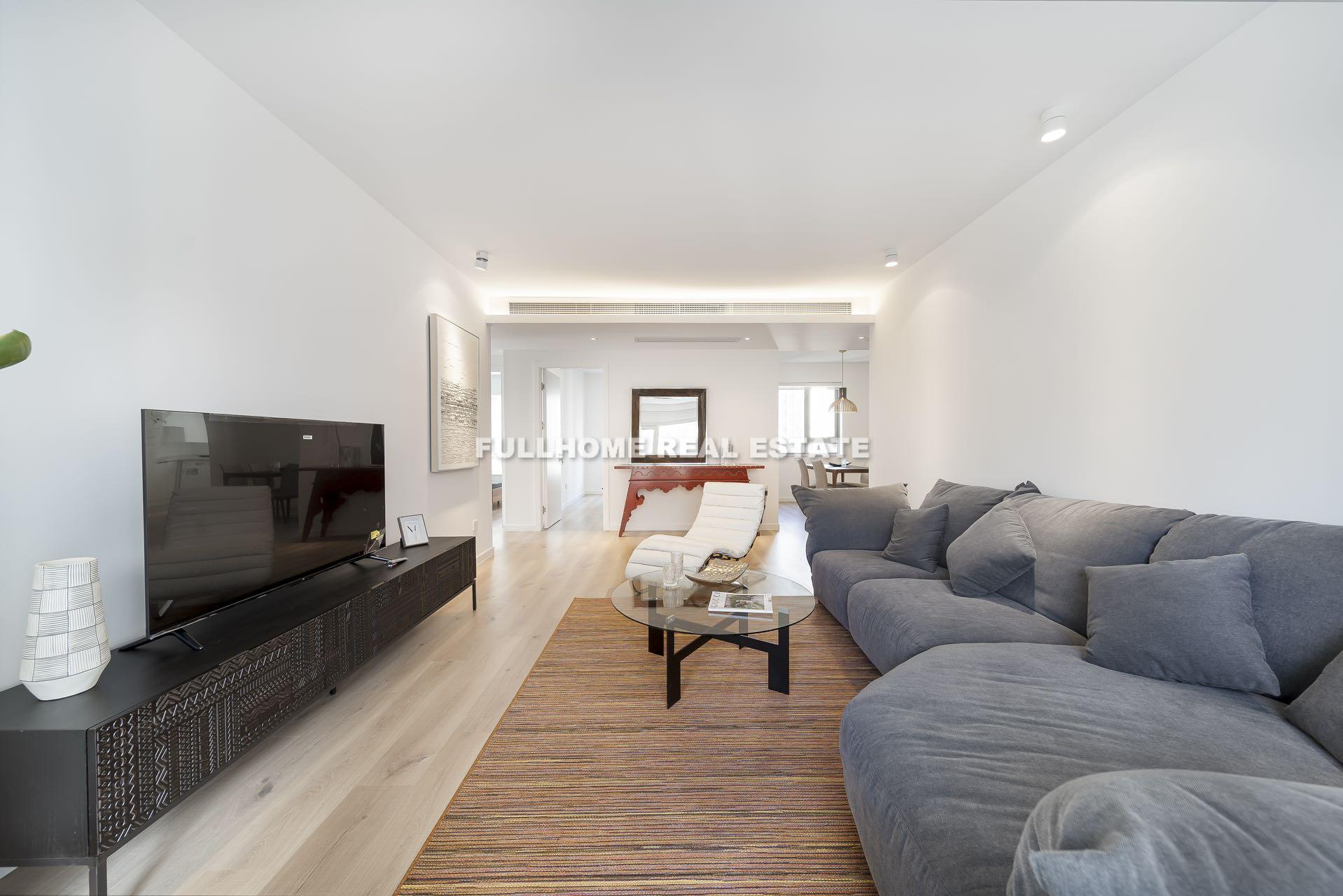 La Cite - 3 bedroom apartment in Shanghai, Xujiahui, Downtown