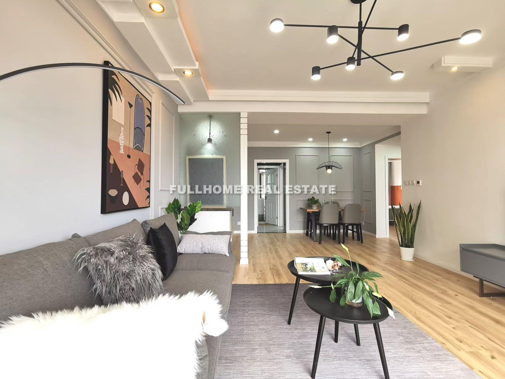 Huayuan Garden - 2 bedroom apartment in Shanghai, Zhongshan Park, Downtown