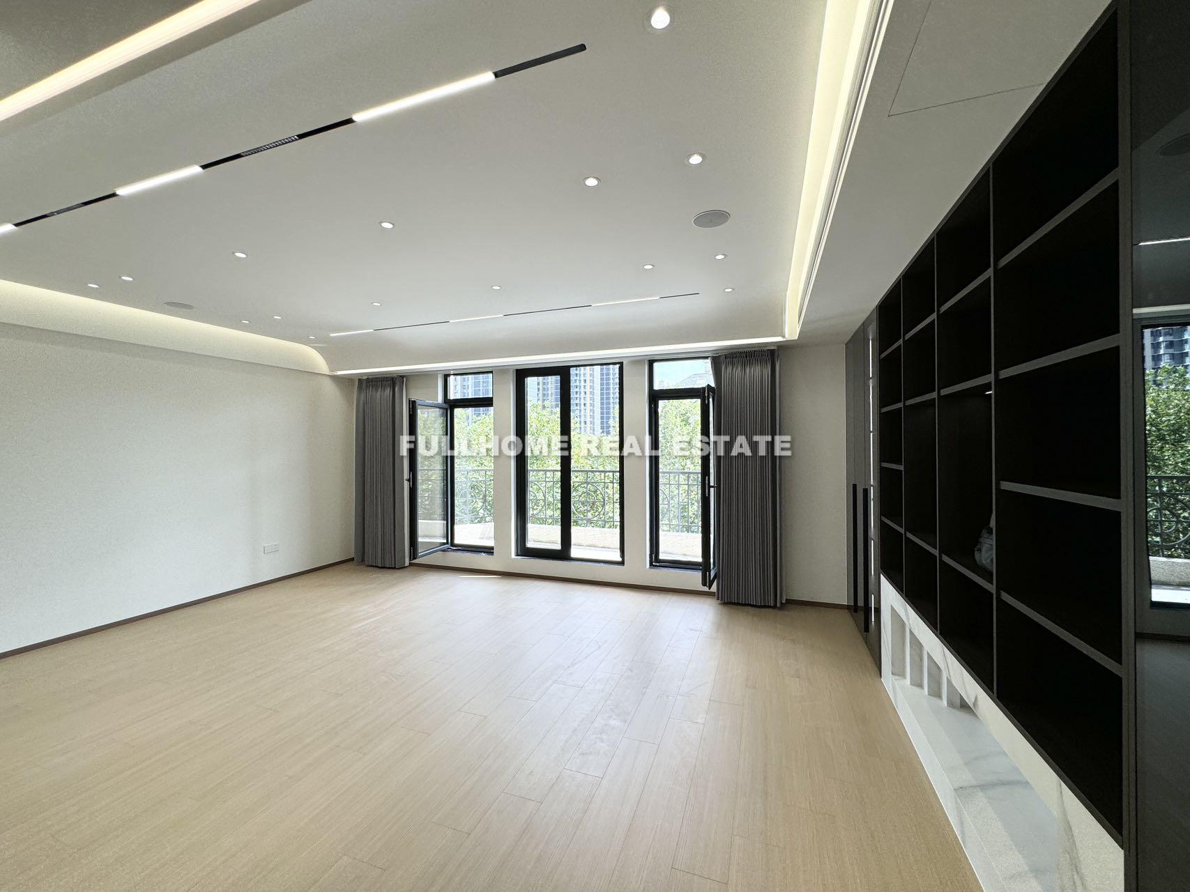 Same compound: Shanghai Garden, 5 bedrooms in Shanghai
