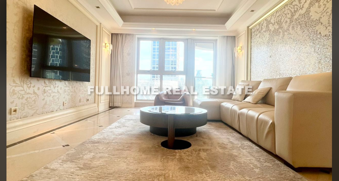 Similar property: Shanghai Empire, 3 bedrooms, 155 sqm in Shanghai