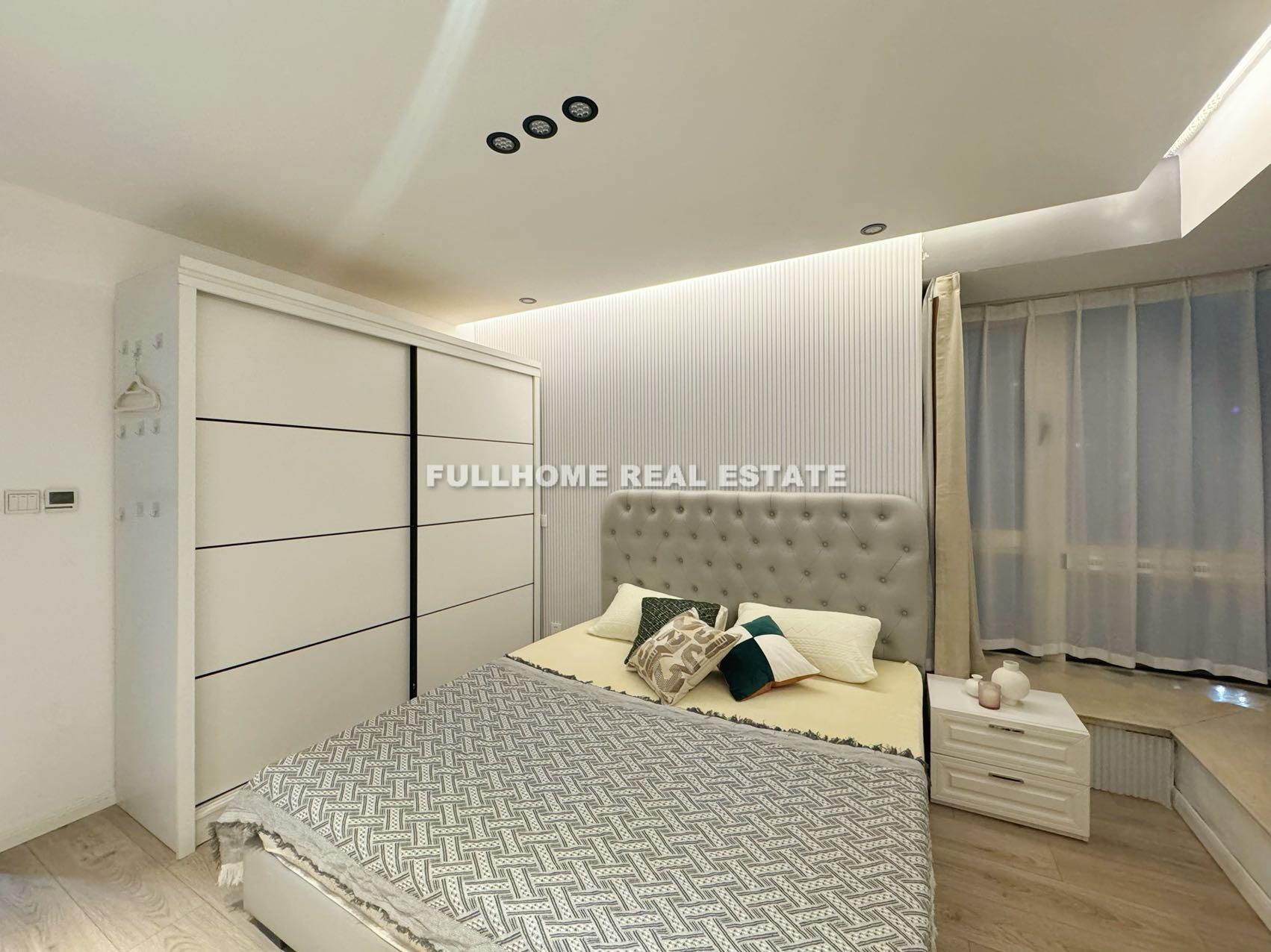 East Huaihai Apartment - Interior view 10, Shanghai rental property