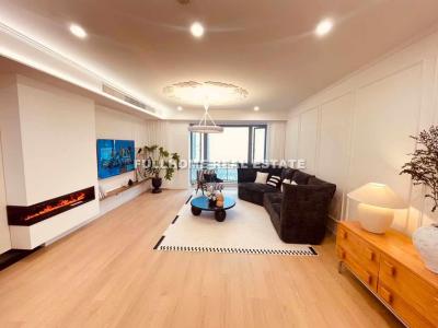 Similar property: The Summit, 4 bedrooms, 166 sqm in Shanghai