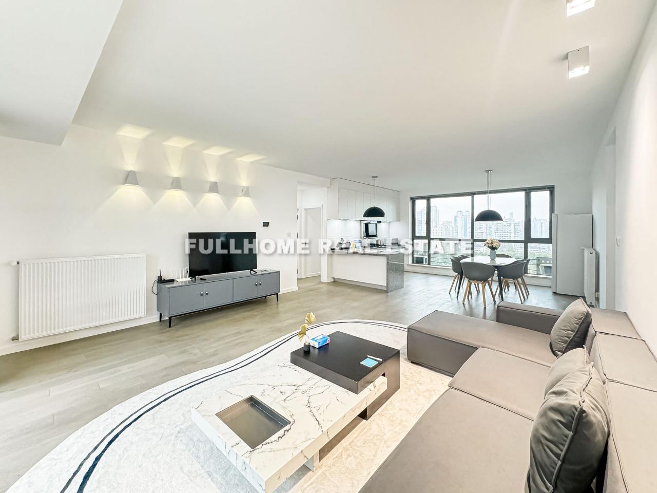 Same compound: Di Jing Yuan, 3 bedrooms in Shanghai