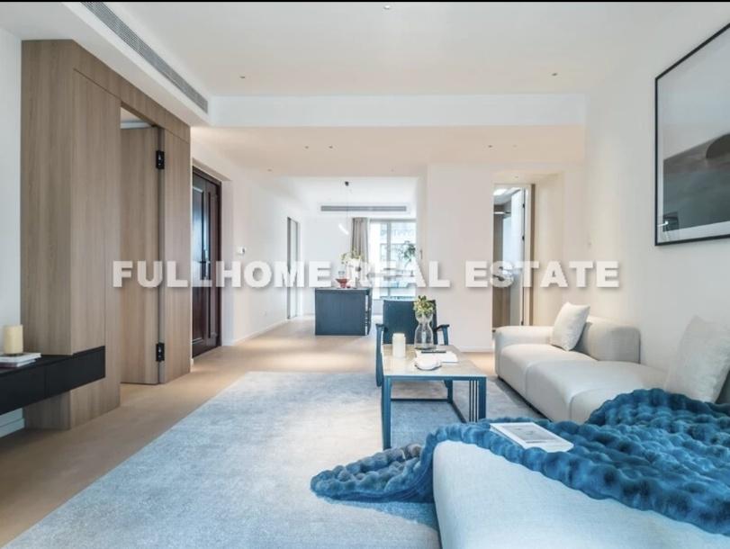 Same compound: Shanghai Legend, 4 bedrooms in Shanghai
