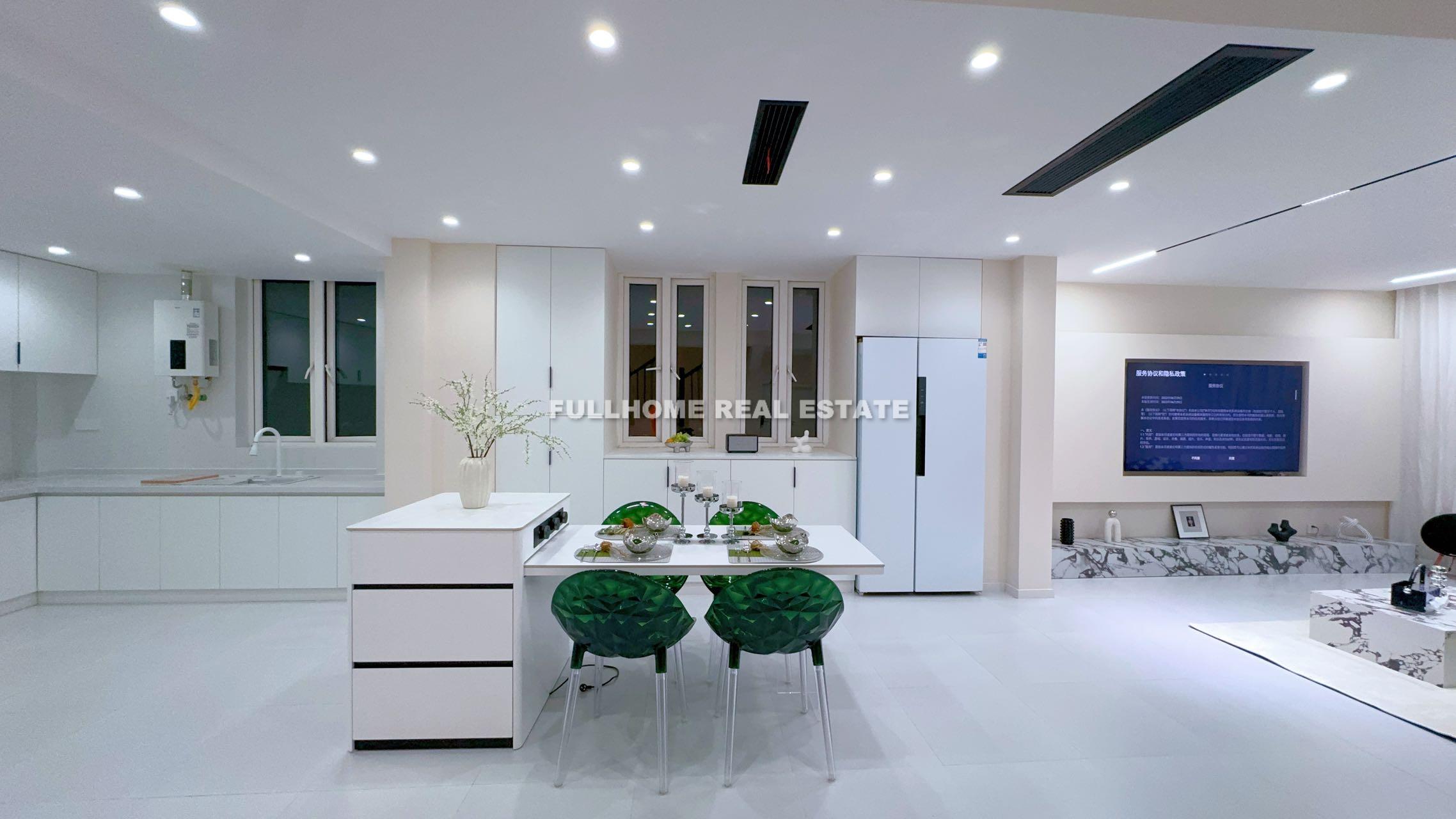 Zhaoshang Huafu - 4 bedroom apartment in Shanghai, Qingpu, Suburb