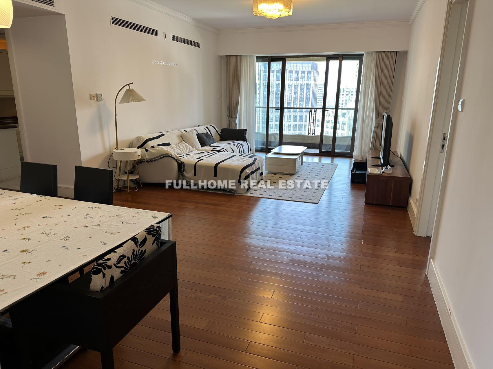 Lakeville Regency - 3 bedroom apartment in Shanghai, Xintiandi, Downtown