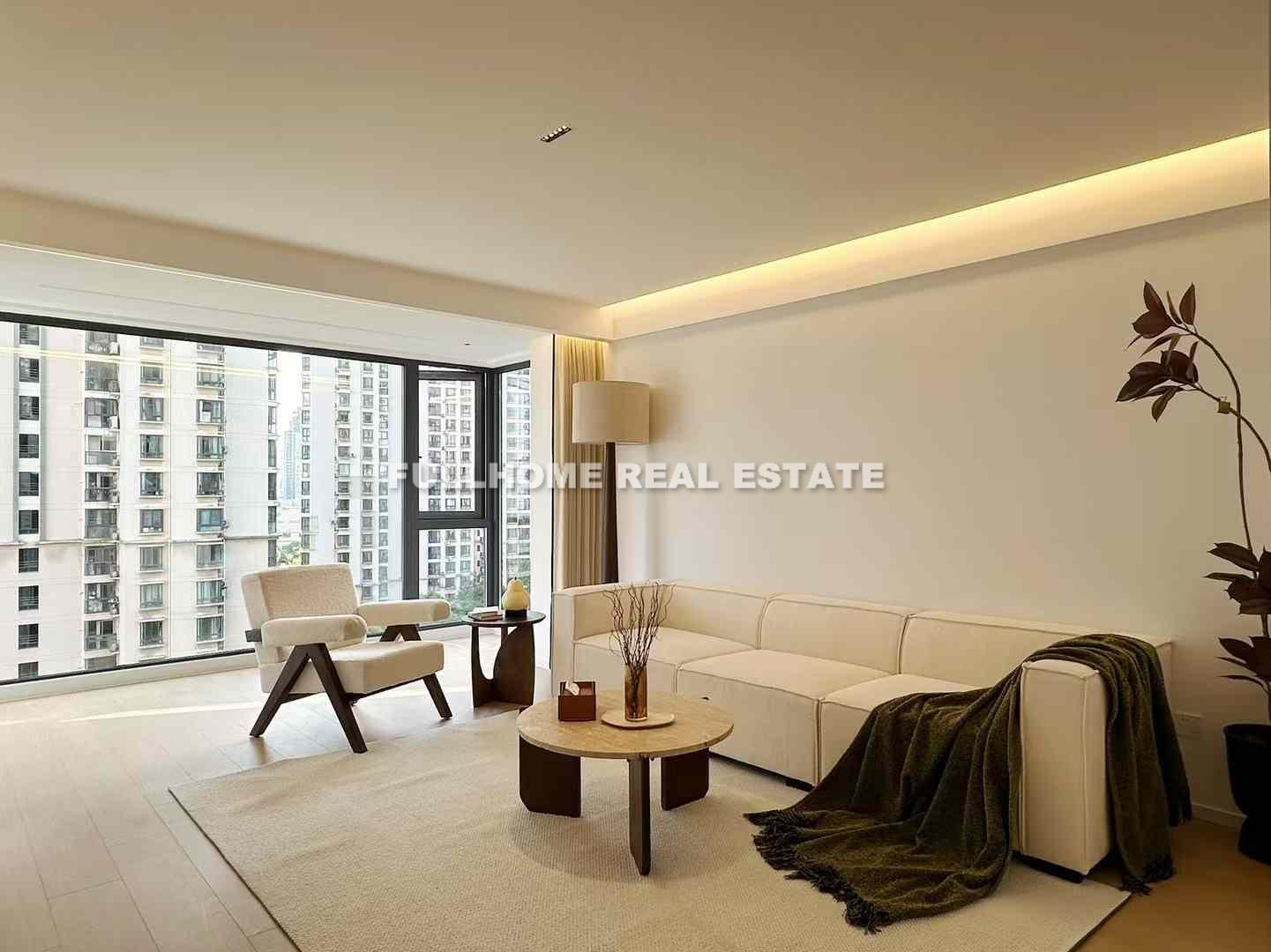 Zhong Yuan Liang Wan Cheng - 2 bedroom apartment in Shanghai, Putuo, Downtown