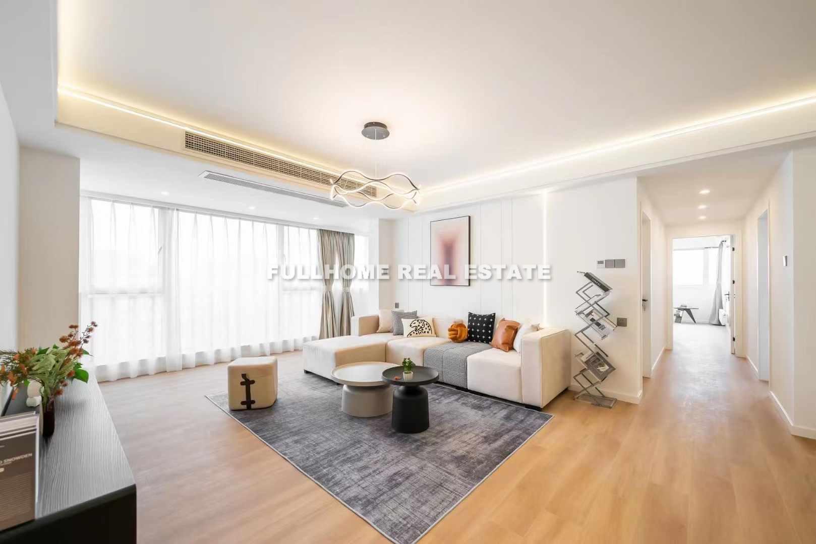 Same compound: Jia An Apartment, 3 bedrooms in Shanghai