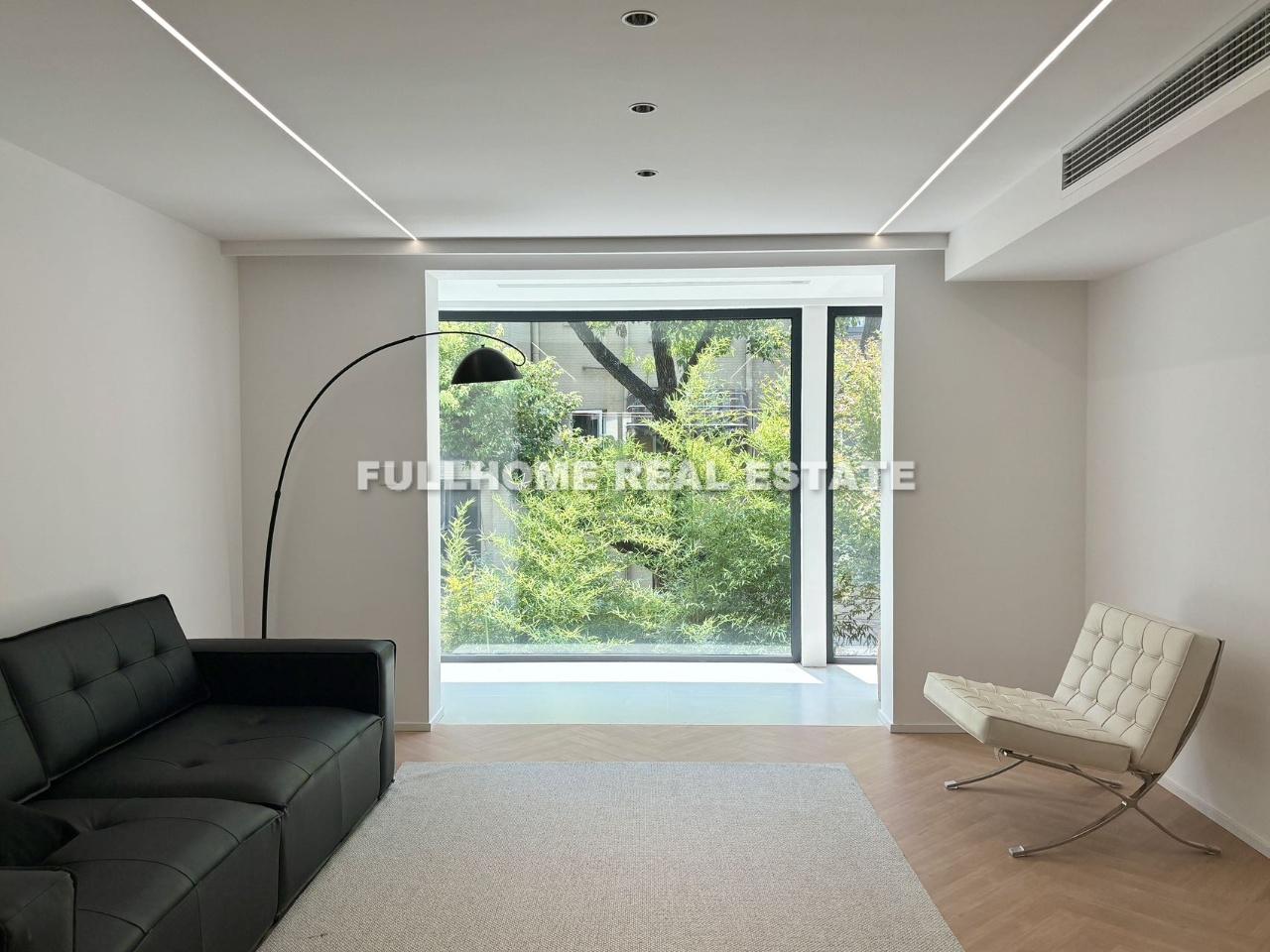 Xin Guo Garden - 2 bedroom apartment in Shanghai, Downtown, Downtown