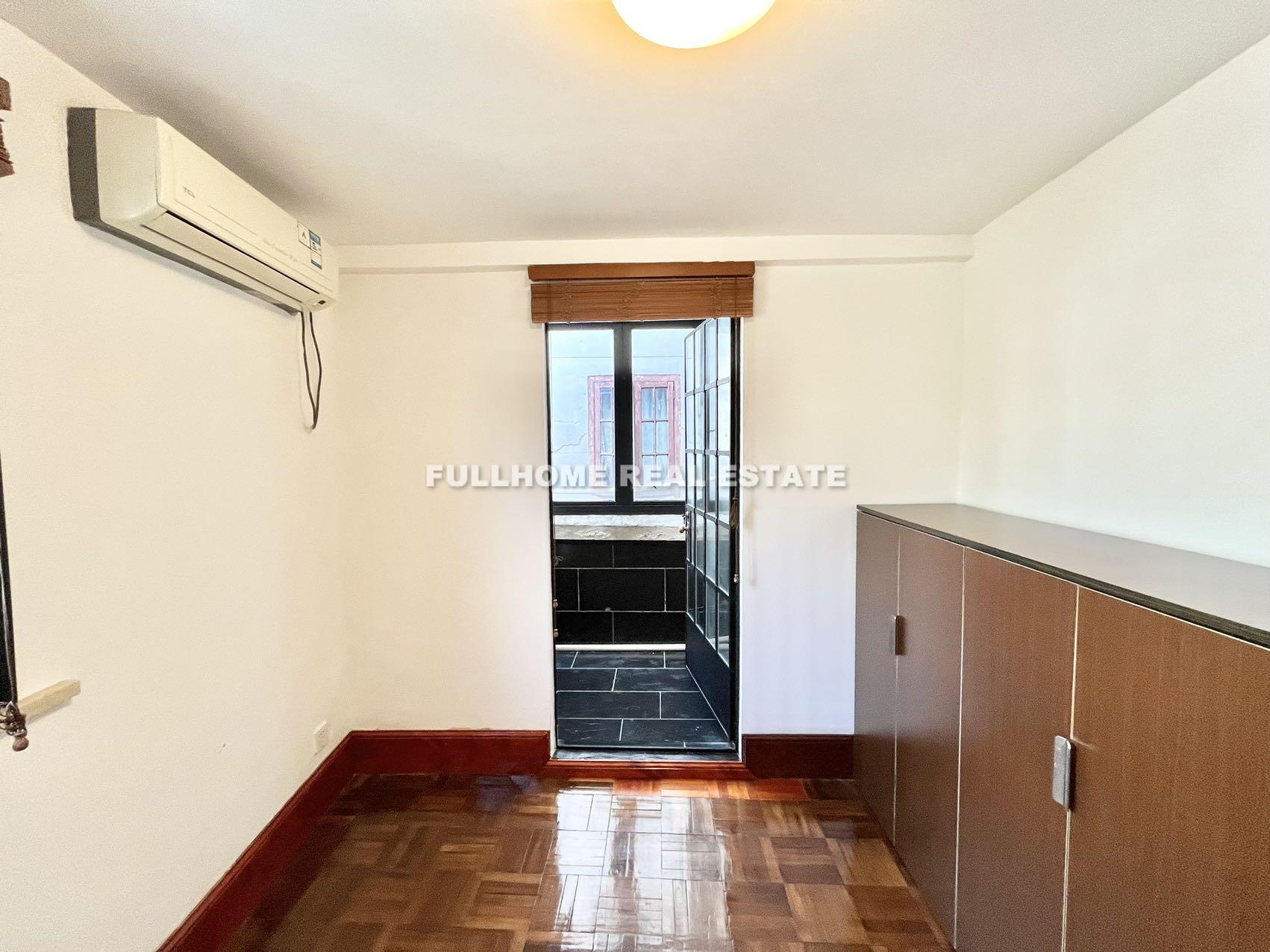 Lane 1-300 Ruijin 2nd Road Old House - Interior view 9, Shanghai rental property