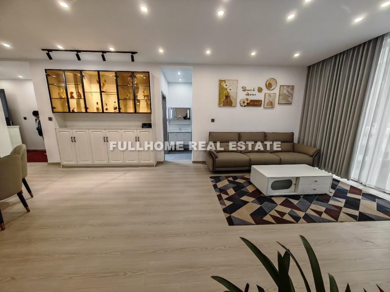 Villa Riviera - 5 bedroom apartment in Shanghai, Qingpu, Suburb