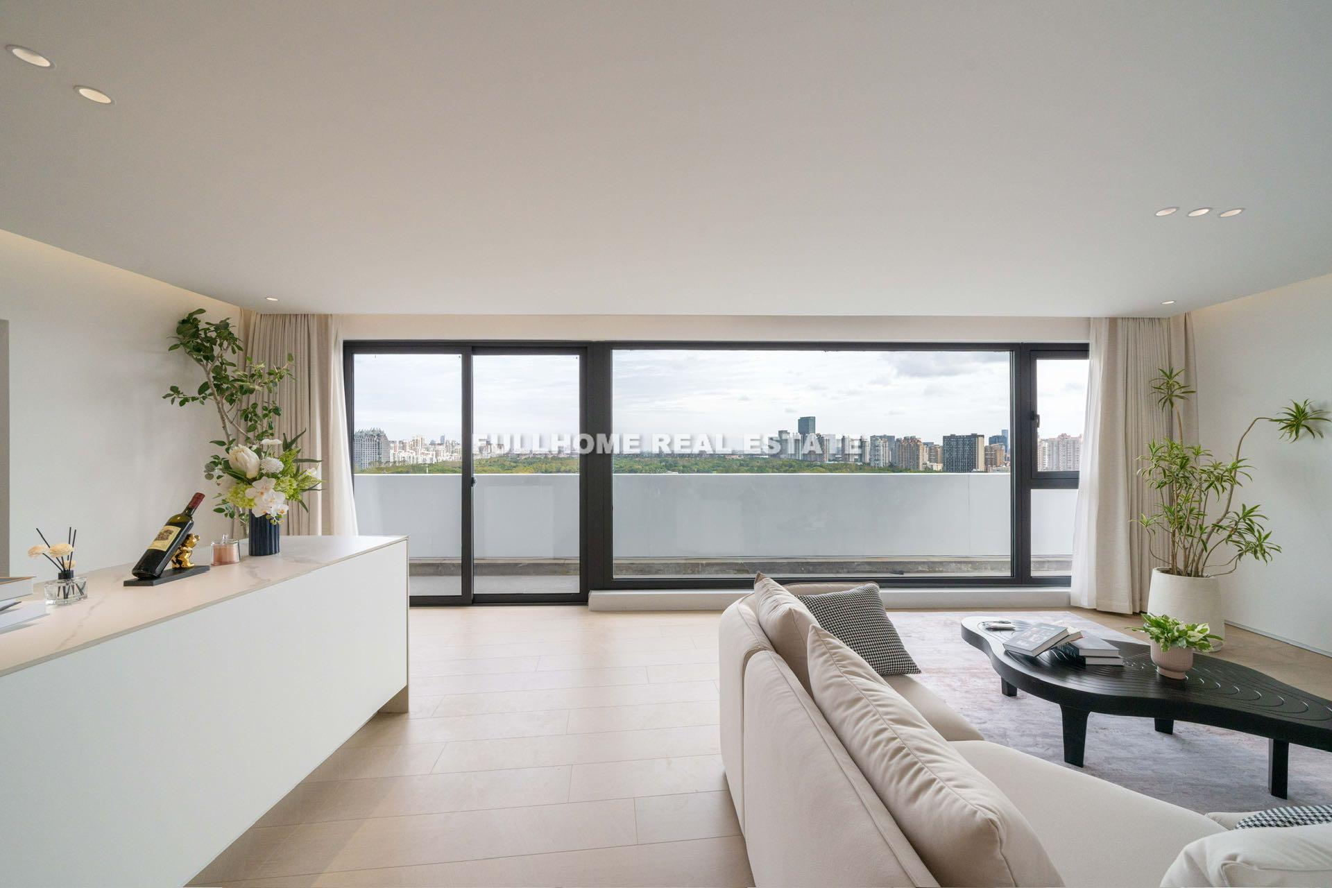 Central Palace - 4 bedroom apartment in Shanghai, Century Park and Lianyang, Pudong