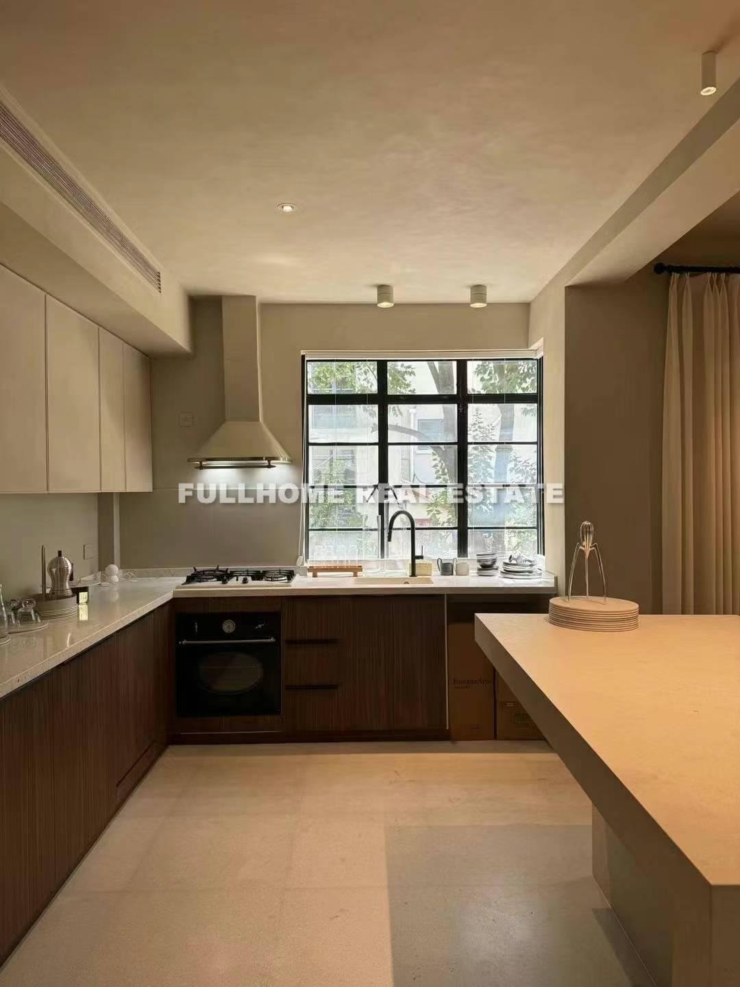 Lane 100-2000 West Nan Jing Road Old House - Interior view 4, Shanghai rental property