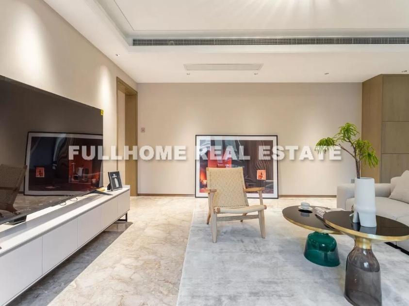 Same compound: Pu Yu One, 3 bedrooms in Shanghai