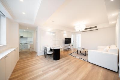 Same compound: Clove Apartment, 4 bedrooms in Shanghai