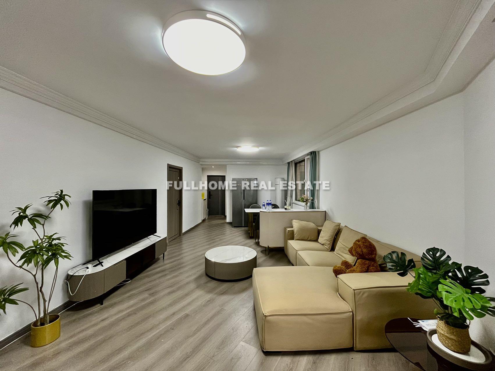 Same compound: Pujiang Mansion, 3 bedrooms in Shanghai