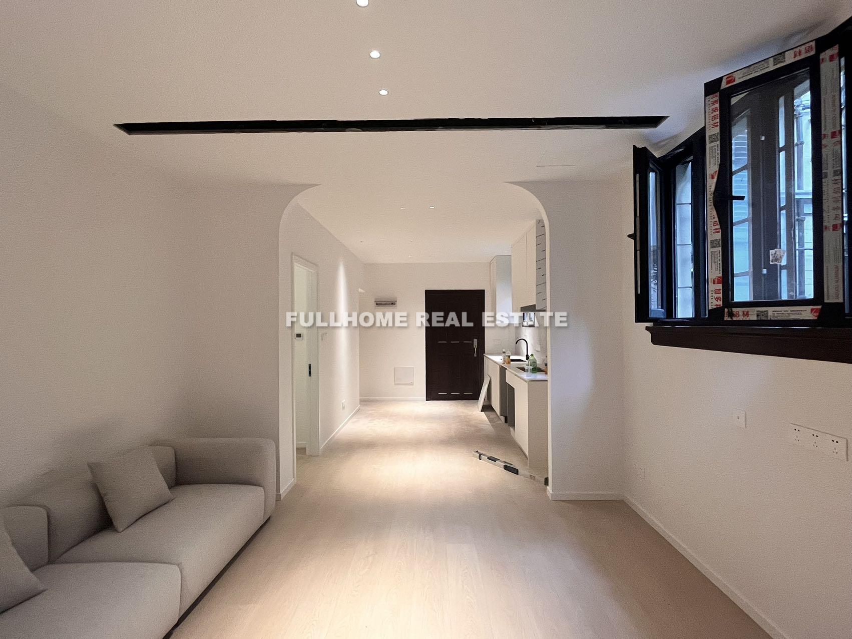 Same compound: Sun Apartment, 2 bedrooms in Shanghai