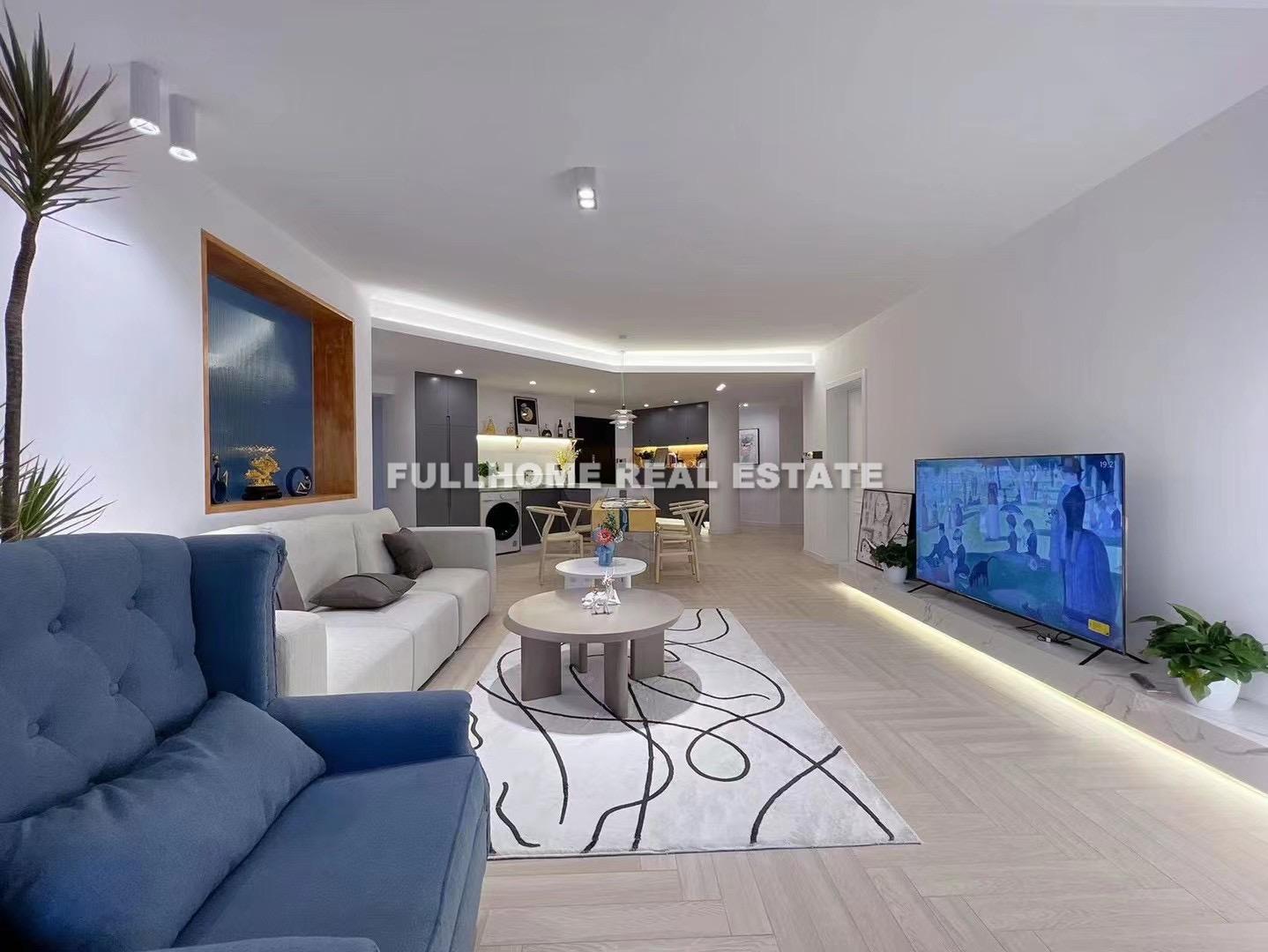 Sudi Chunxiao Famous Garden - 4 bedroom apartment in Shanghai, Putuo, Downtown