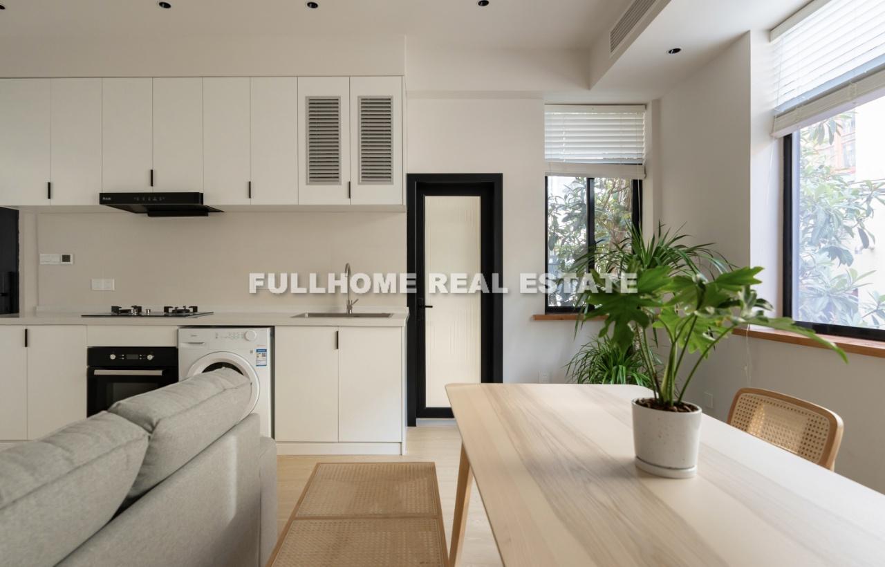 Lane1-500 Changshu Road Old House - Interior view 3, Shanghai rental property