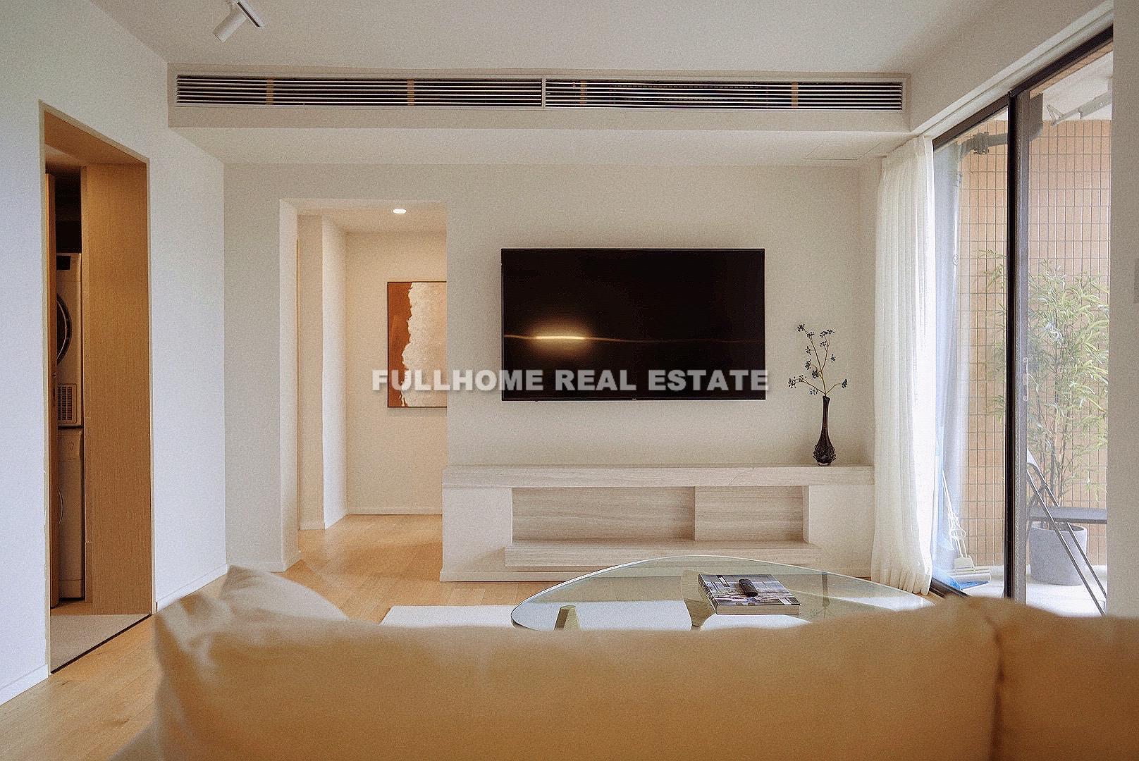 Same compound: Haisi Mansion, 3 bedrooms in Shanghai