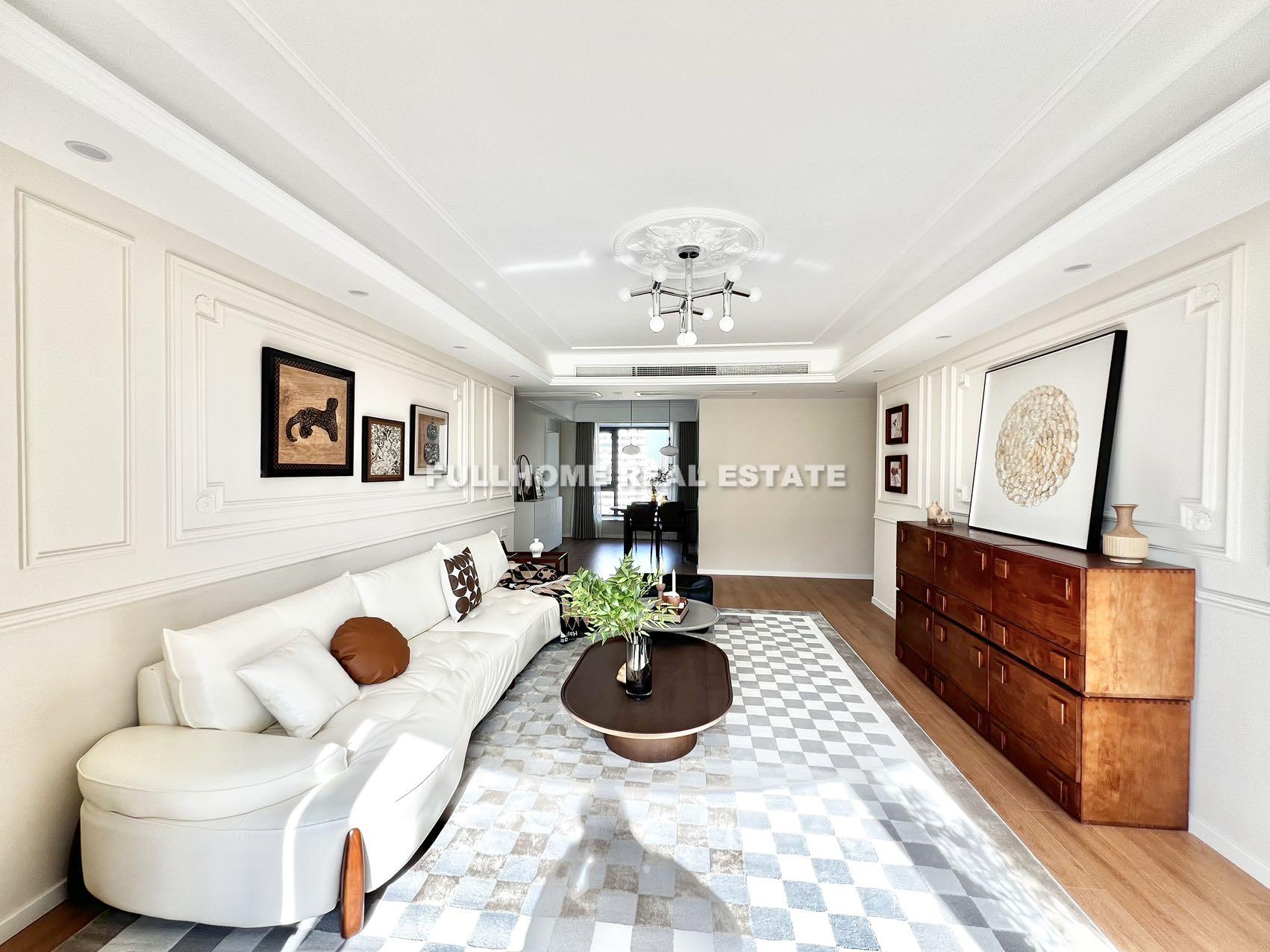 Oriental Golden Gate Garden - 4 bedroom apartment in Shanghai, Downtown, Downtown