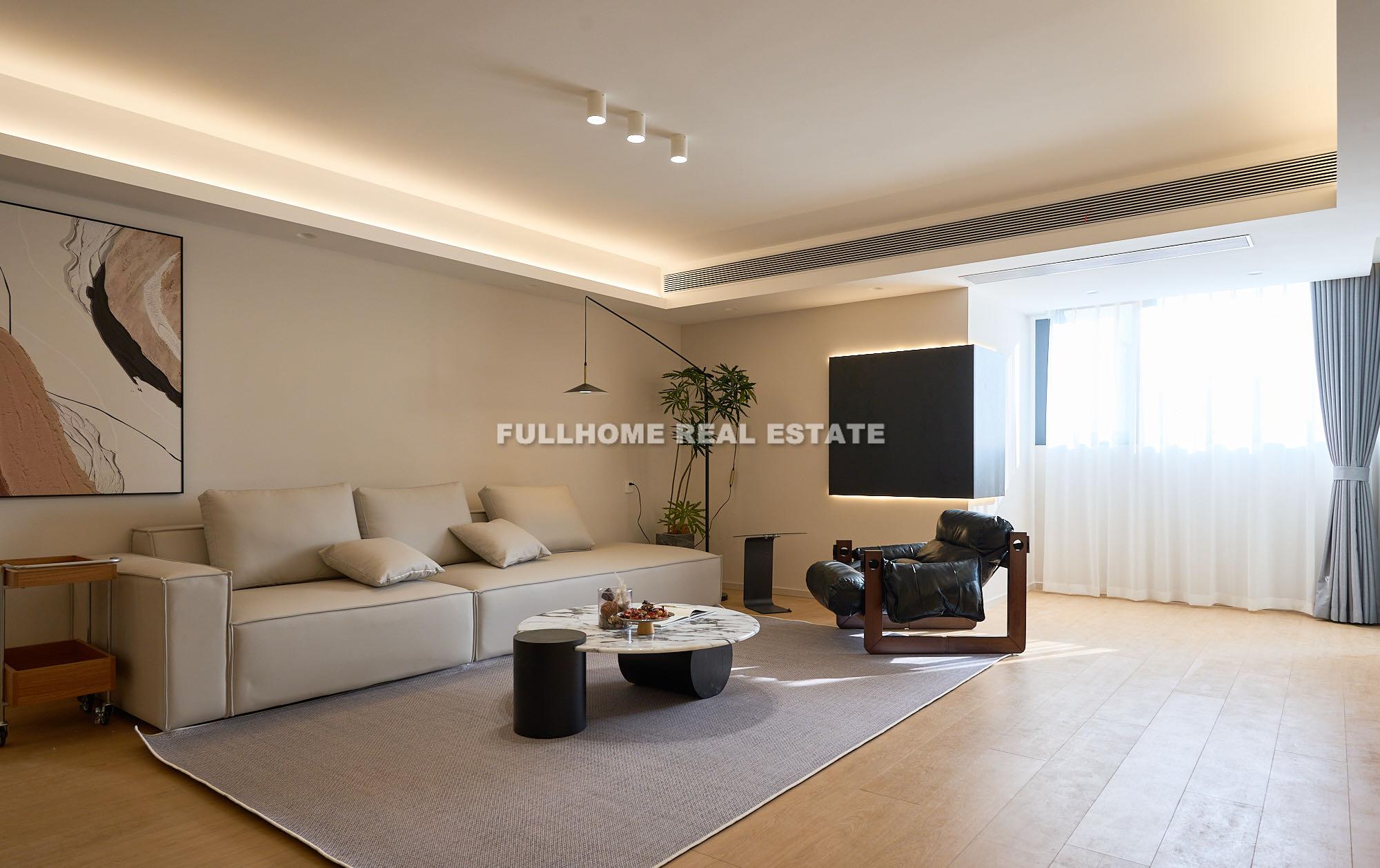 Datong Garden - 4 bedroom apartment in Shanghai, Downtown, Downtown