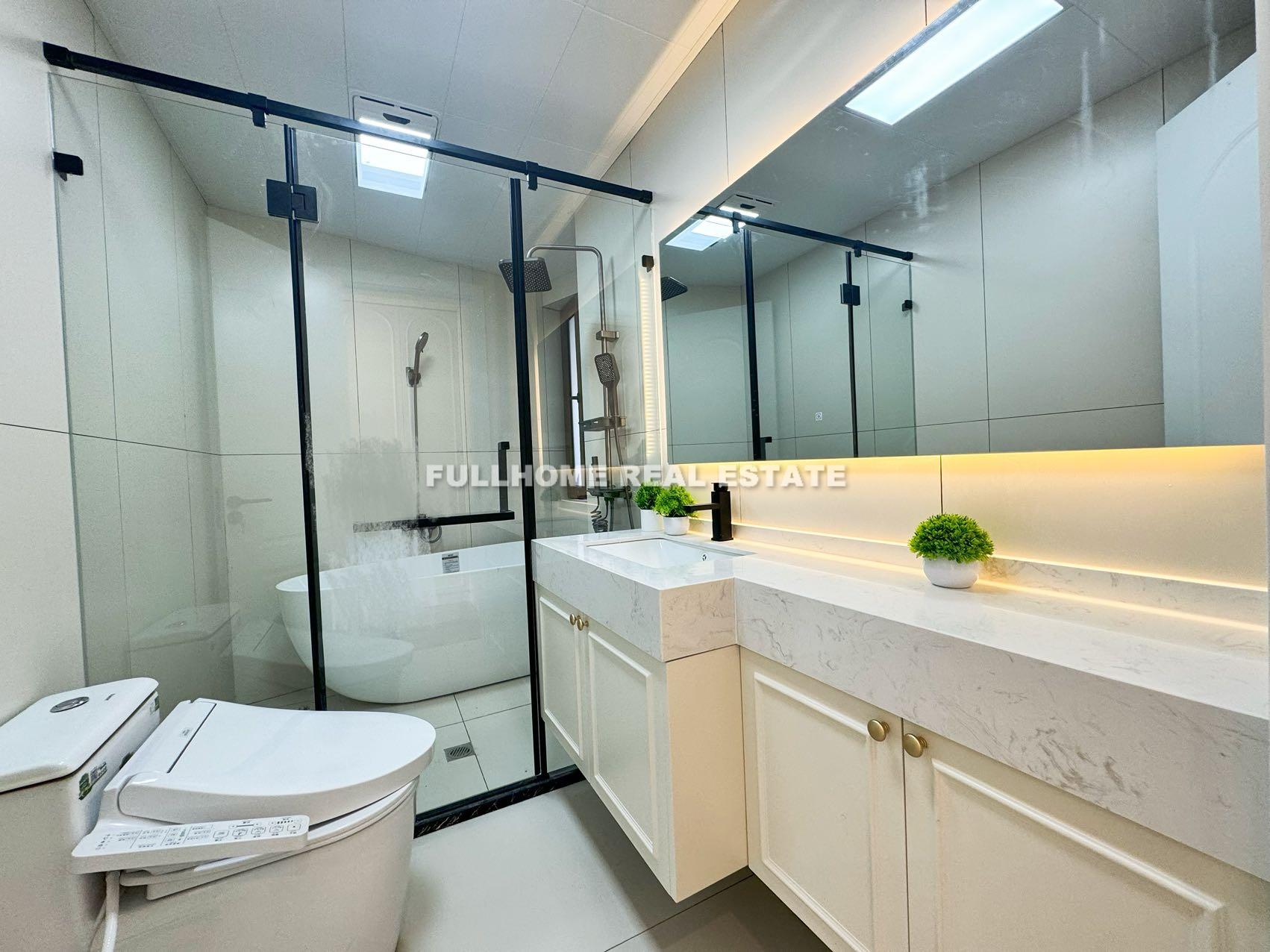 Gubei International Plaza - Interior view 10, Shanghai rental property
