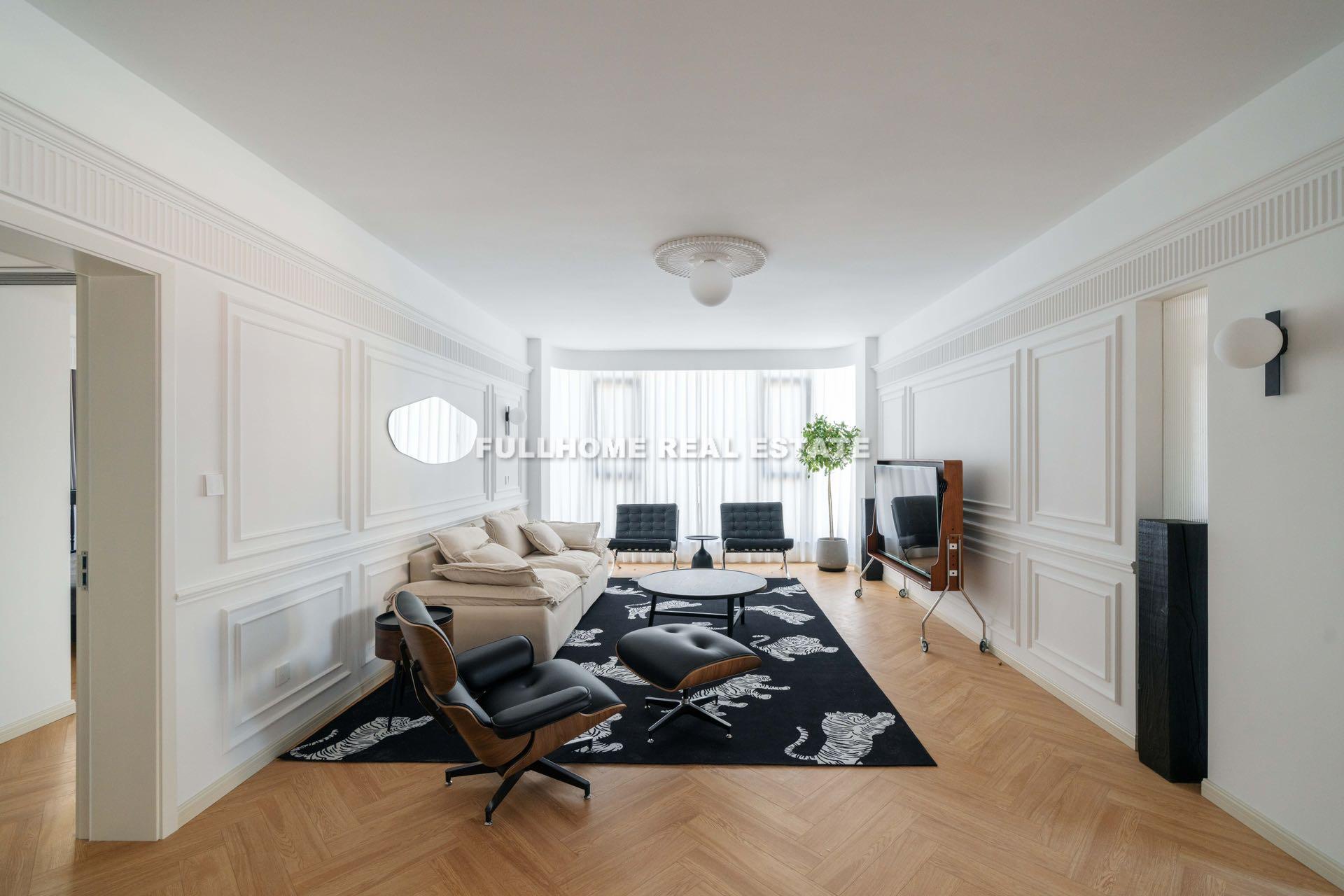 Minghua Mansion - 2 bedroom apartment in Shanghai, Downtown, Downtown
