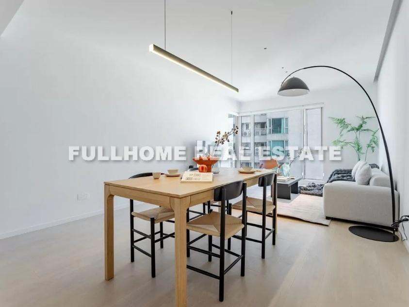 Shimao Riviera Garden - 2 bedroom apartment in Shanghai, Lujiazui, Pudong