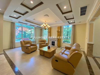 Same compound: Violet Country Villa, 5 bedrooms in Shanghai