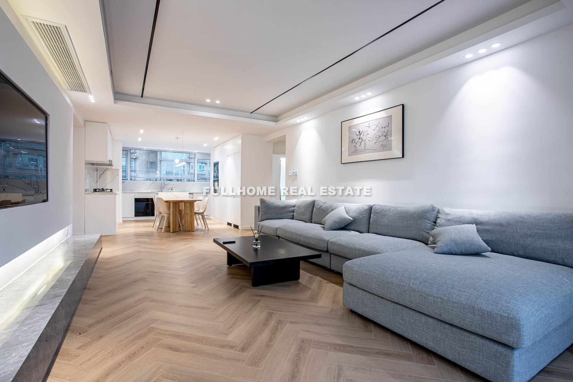 Sunshine Garden - 3 bedroom apartment in Shanghai, Downtown, Downtown