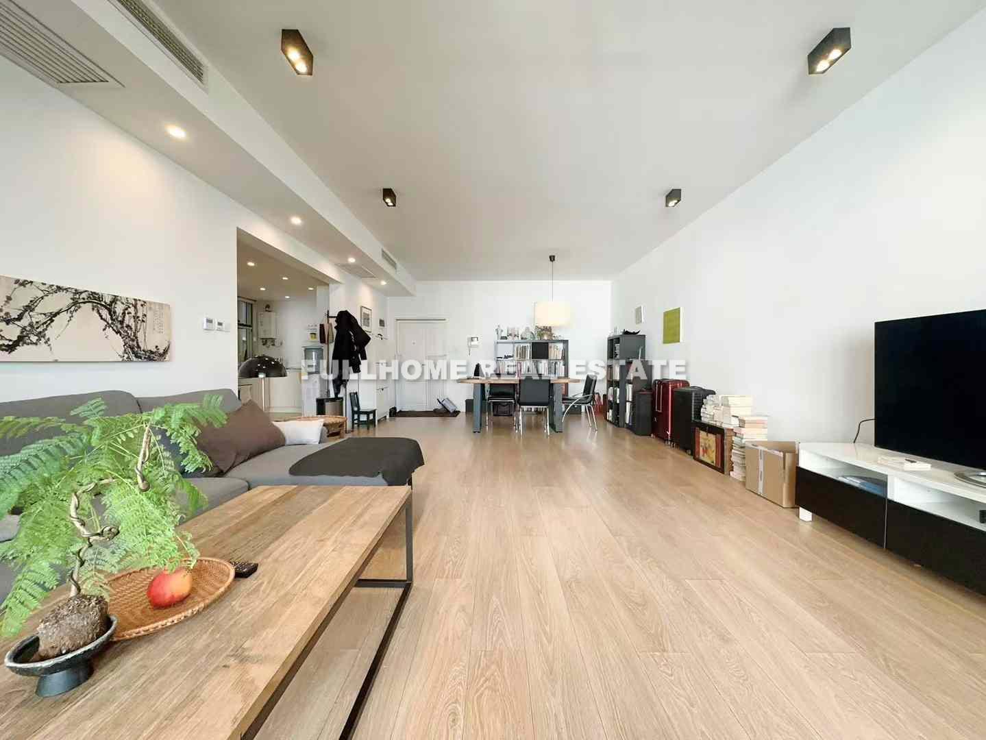 MingYuan Century City - 3 bedroom apartment in Shanghai, FFC, Downtown