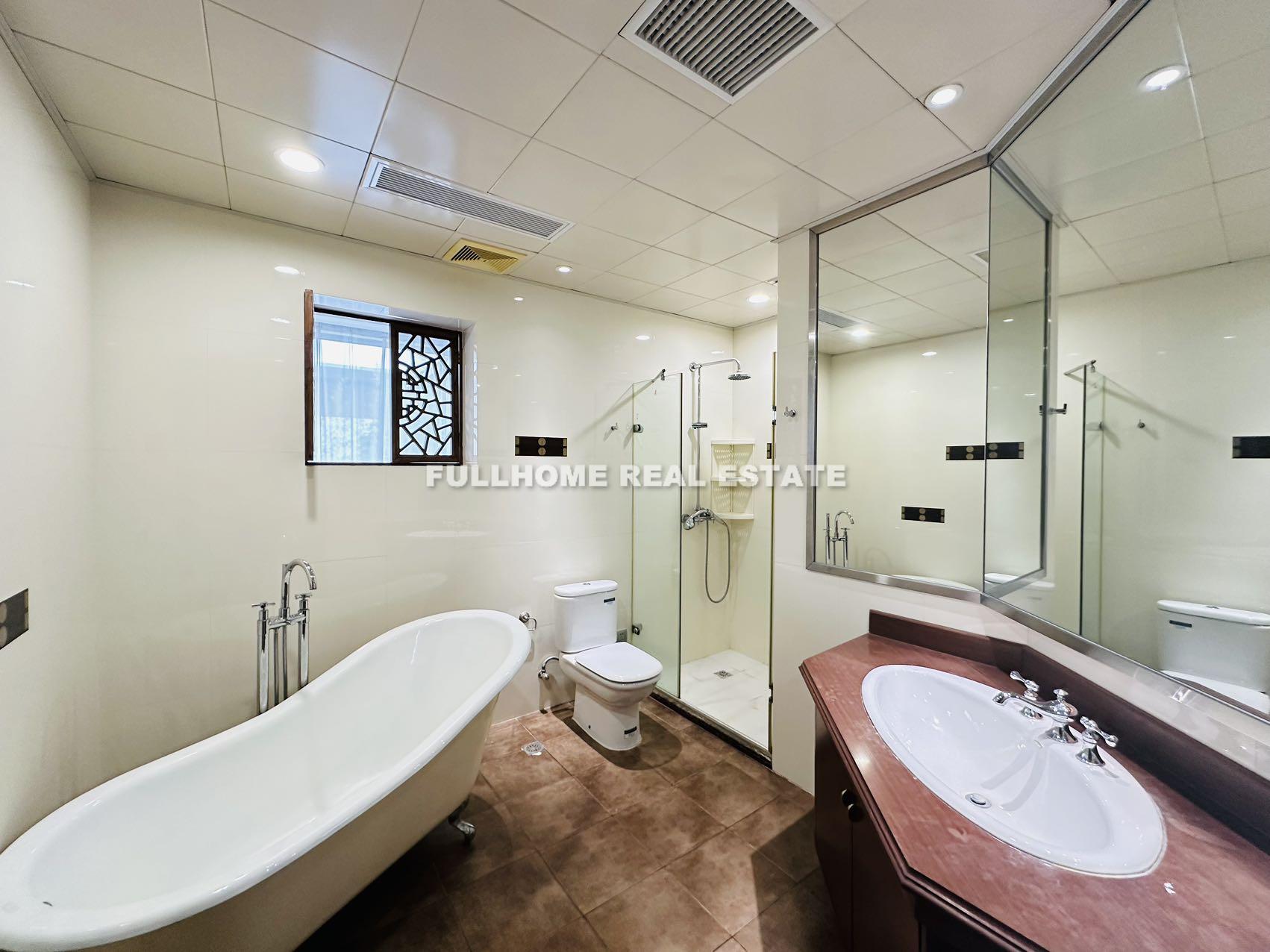 Lakeside Ville - Interior view 4, Shanghai rental property
