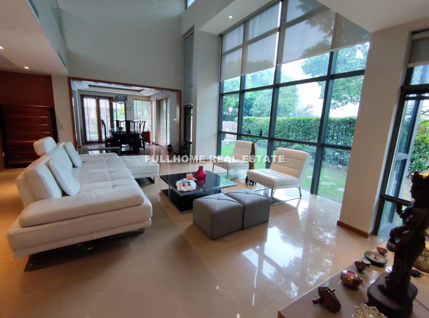 Modern Villa - 4 bedroom apartment in Shanghai, Qingpu, Suburb