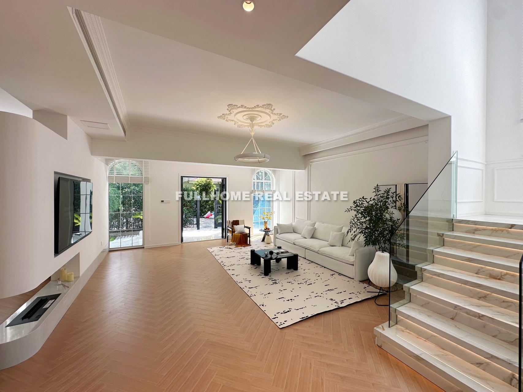 Western Suburban Garden - 4 bedroom apartment in Shanghai, Qingpu, Suburb