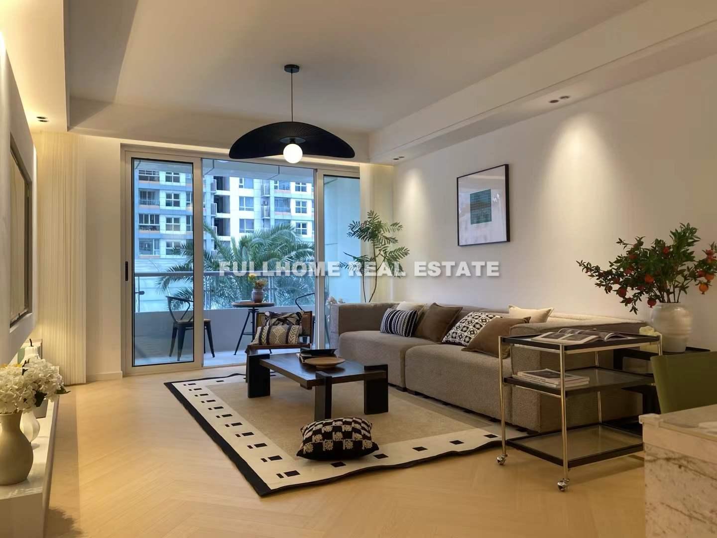 Edifice Apts - 2 bedroom apartment in Shanghai, Jing An, Downtown