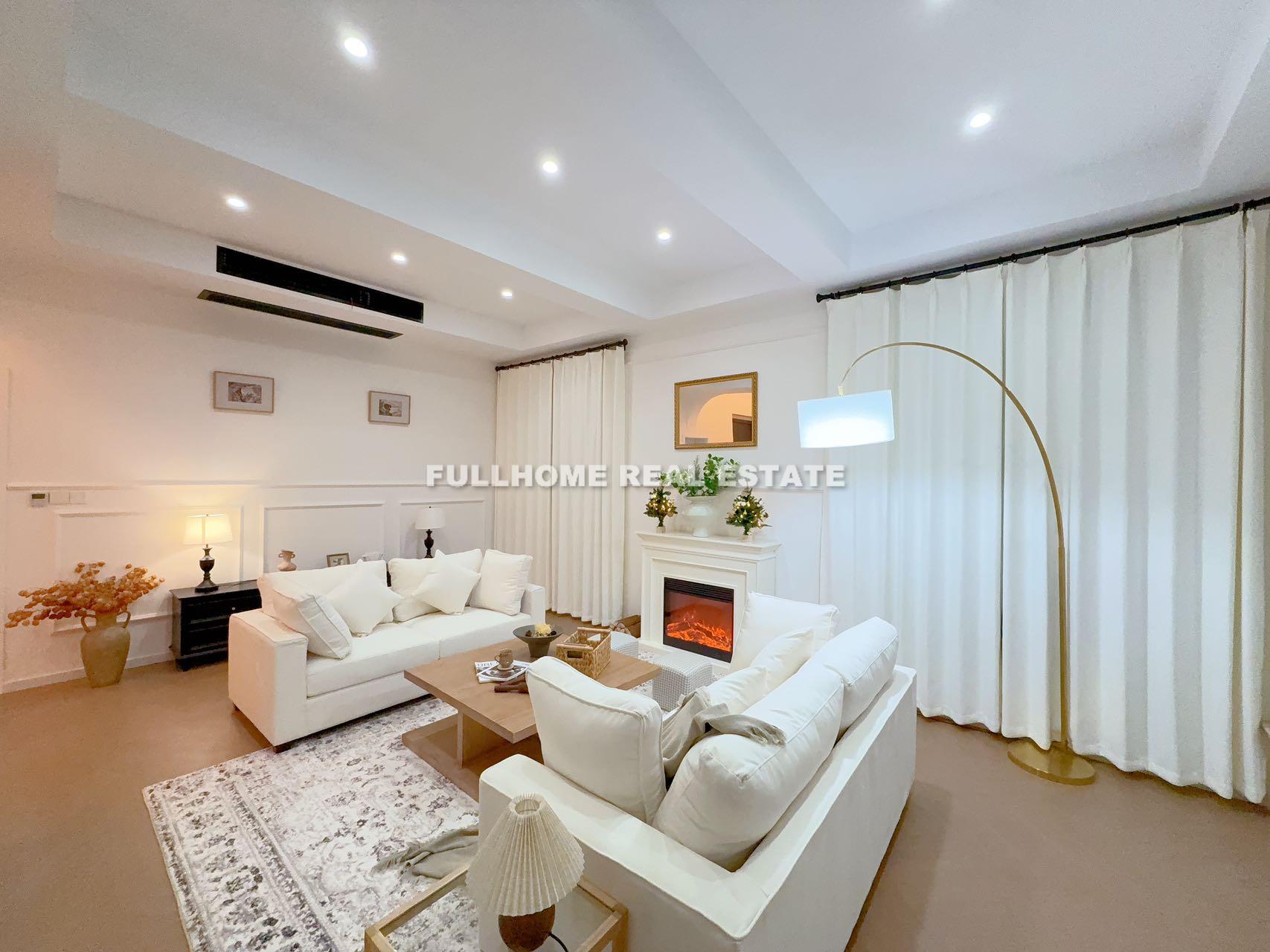 Same compound: Lv Bo Garden Villa, 5 bedrooms in Shanghai