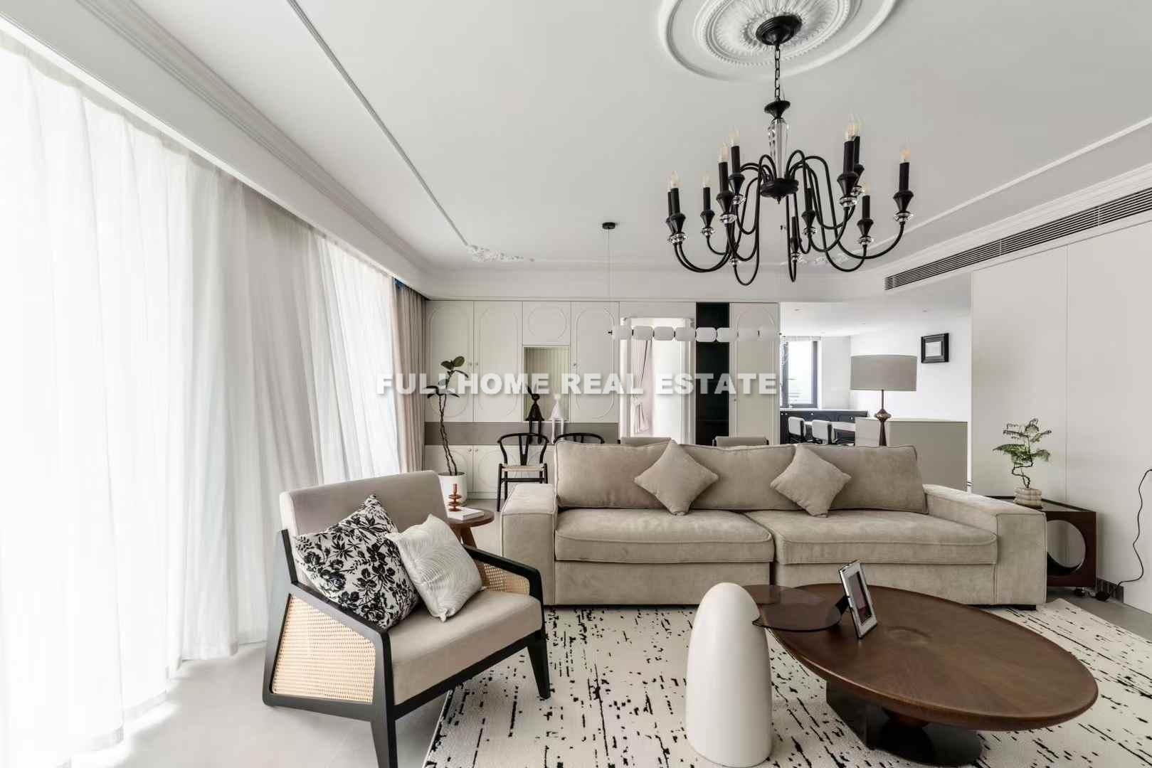 Similar property: Hengyuan, 4 bedrooms, 237 sqm in Shanghai