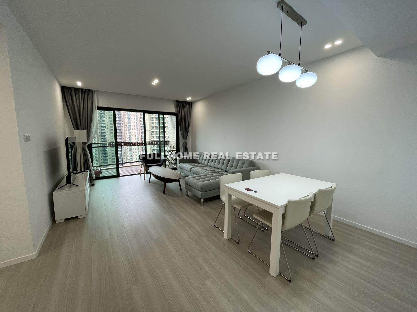 Yanlord Garden - 3 bedroom apartment in Shanghai, Lujiazui, Pudong