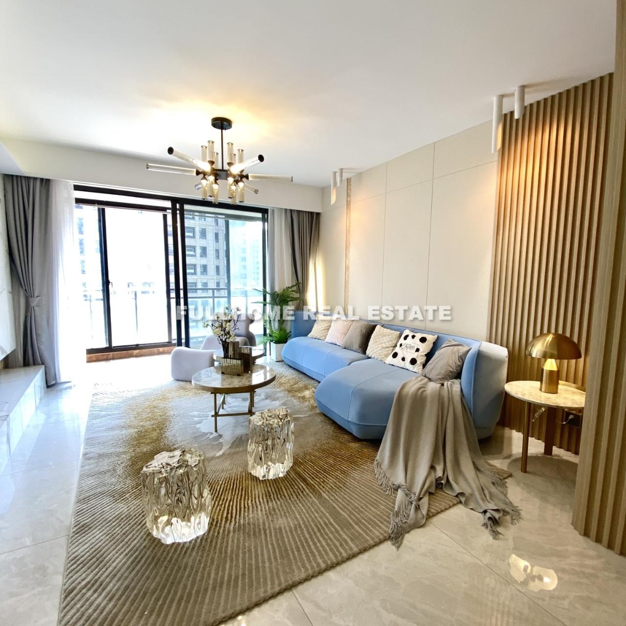 Similar property: The Bund, 2 bedrooms, 110 sqm in Shanghai