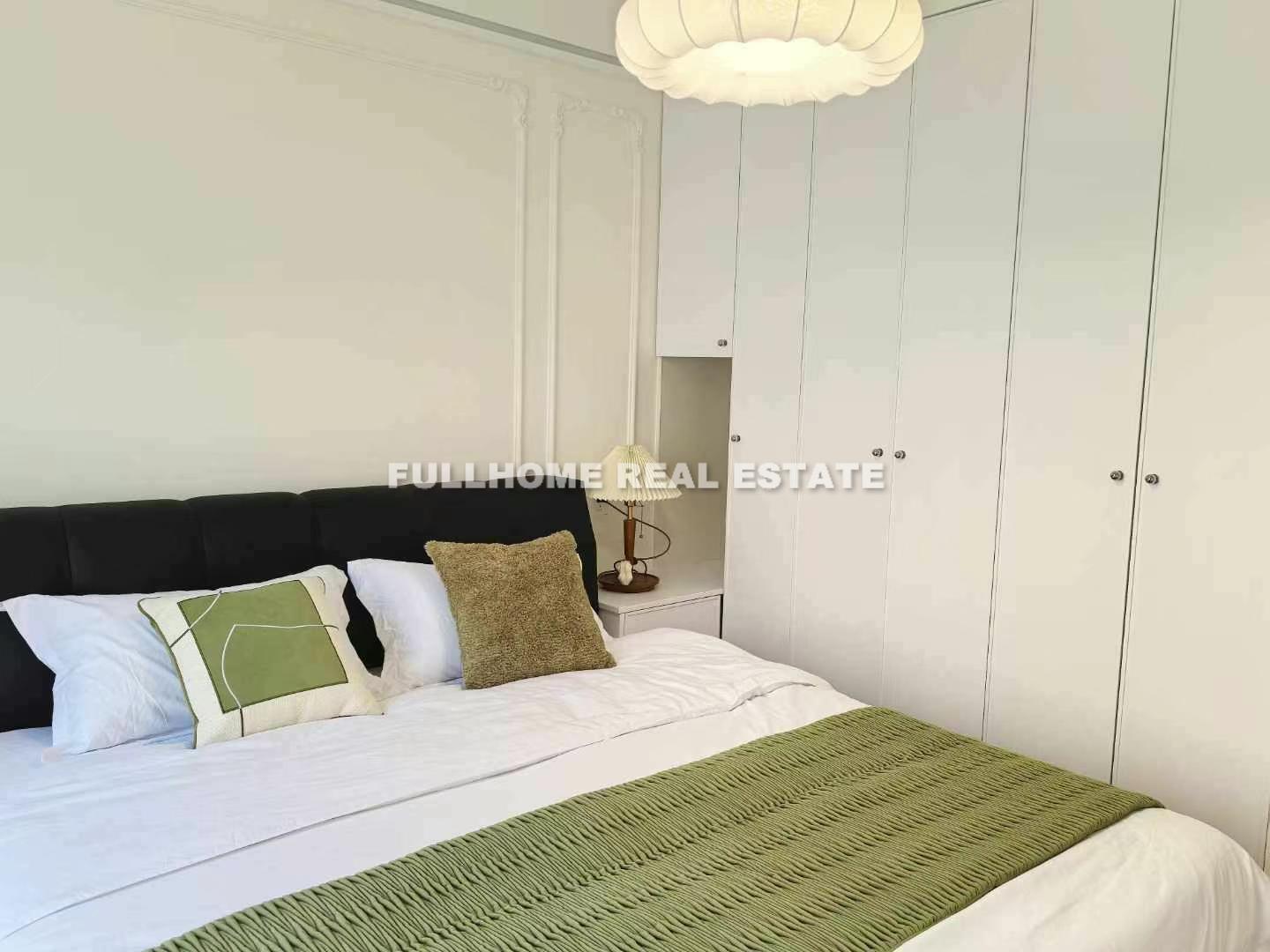 Zhong Yuan Liang Wan Cheng - Interior view 2, Shanghai rental property
