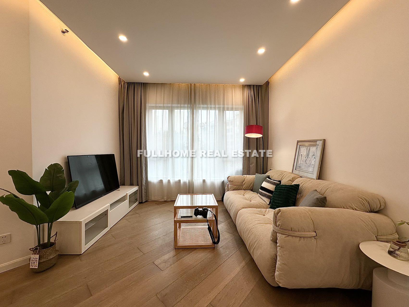 Same compound: Wellington Garden, 1 bedrooms in Shanghai