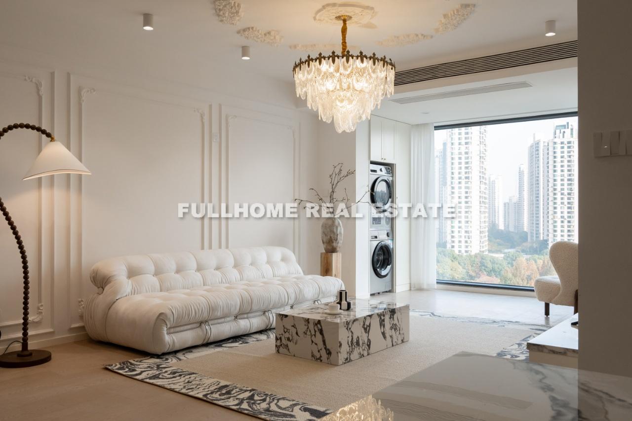 Zhong Yuan Liang Wan Cheng - 3 bedroom apartment in Shanghai, Putuo, Downtown