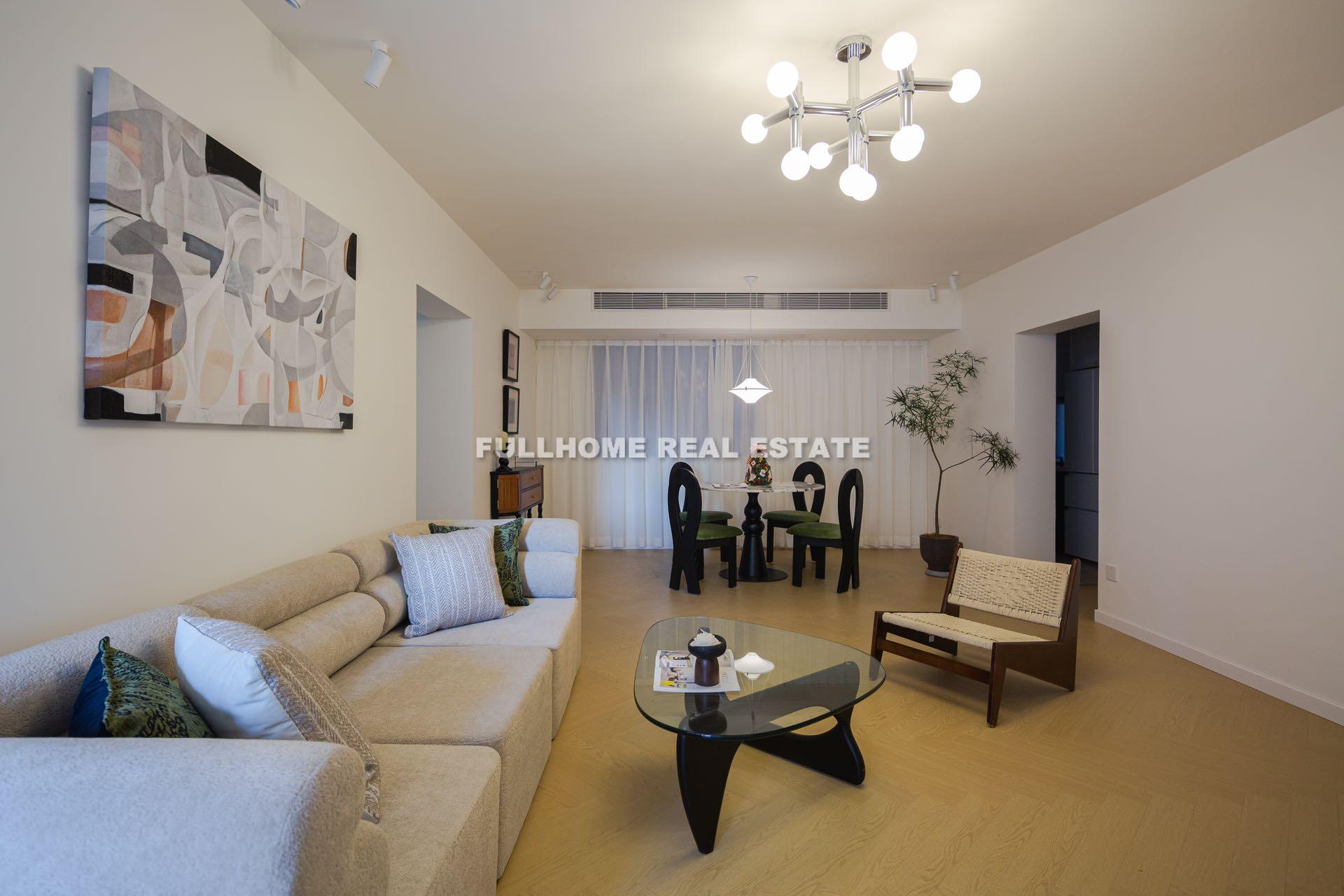 San He Garden - 3 bedroom apartment in Shanghai, Jing An, Downtown
