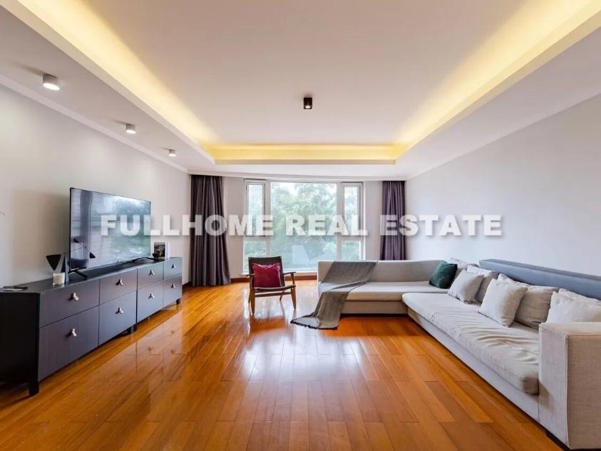 Palm Springs - 3 bedroom apartment in Beijing, Chaoyang Park