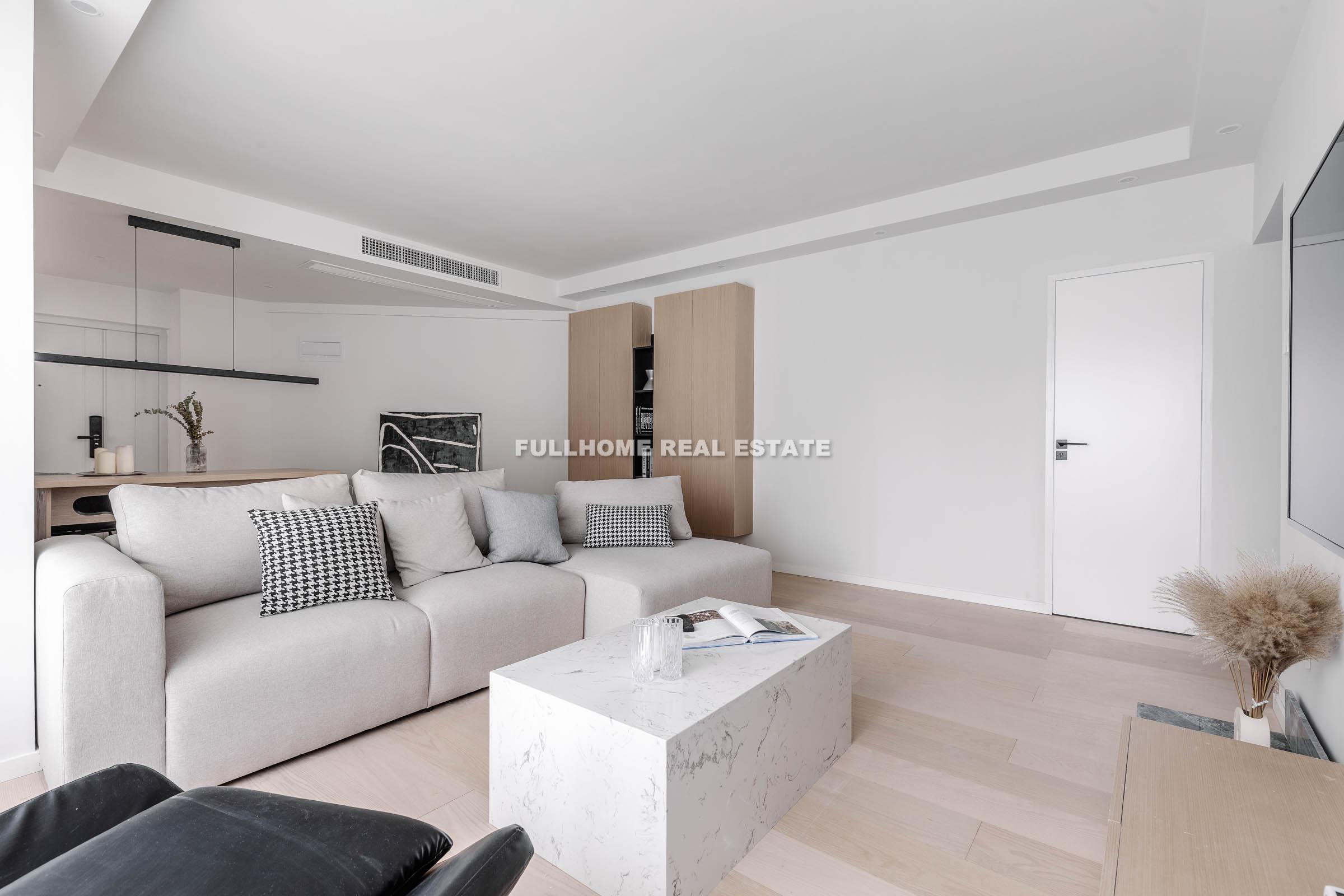 Chez Moi - 3 bedroom apartment in Shanghai, Jing An, Downtown