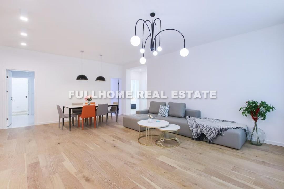 Novel Garden - 2 bedroom apartment in Shanghai, Xujiahui, Downtown