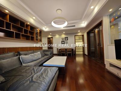 Same compound: Meihua Garden, 3 bedrooms in Shanghai