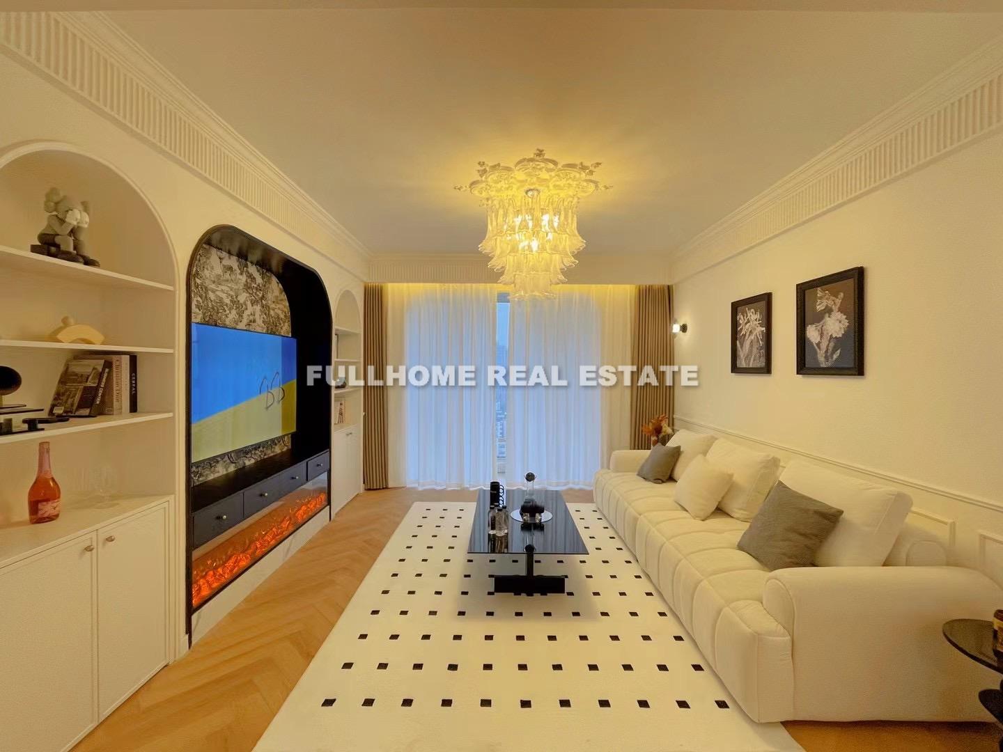 Bin Jiang Ming Ren Yuan - 3 bedroom apartment in Shanghai, The Bund, Downtown