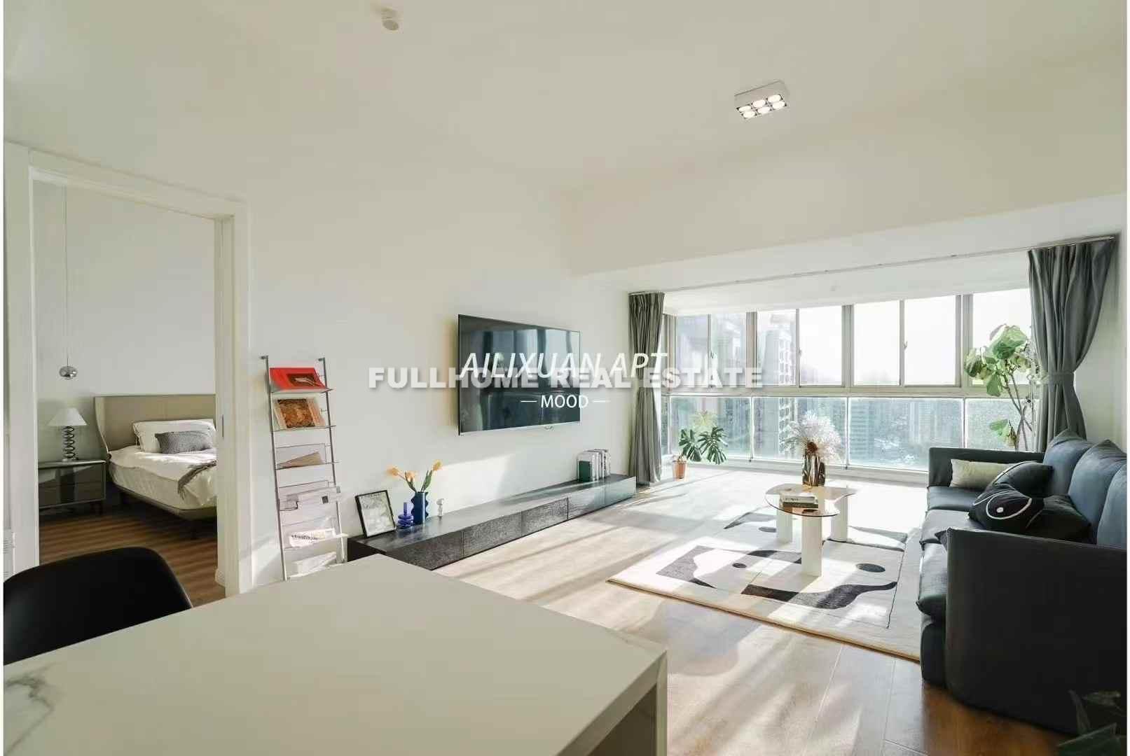 Same compound: La Residence, 2 bedrooms in Shanghai